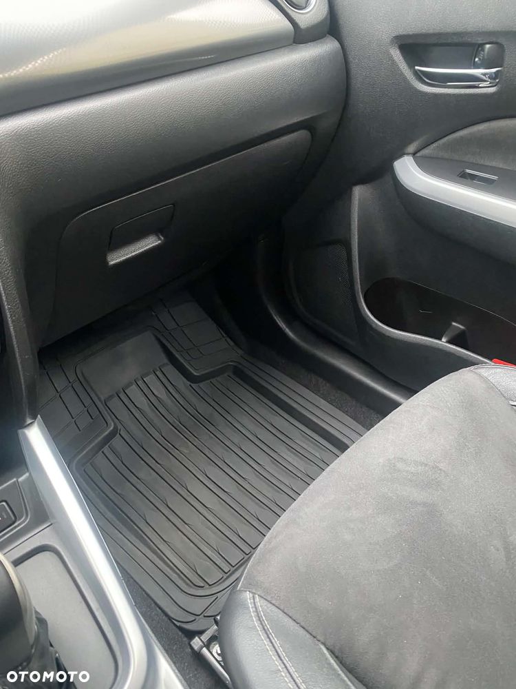 Suzuki Vitara - 8