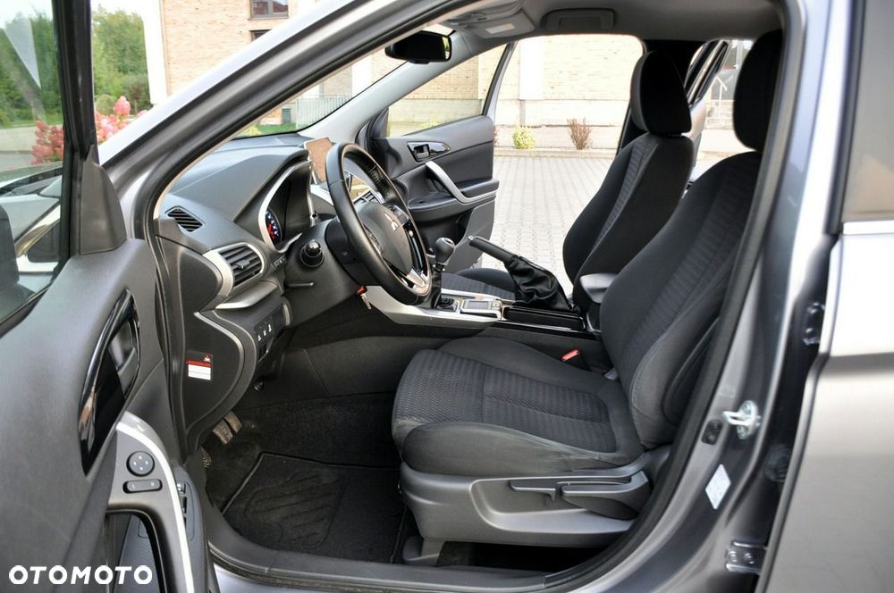 Mitsubishi Eclipse Cross - 21