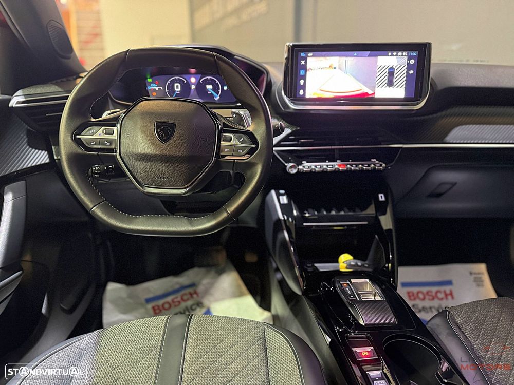 Peugeot 2008 1.2 PureTech Allure Pack EAT8 - 19