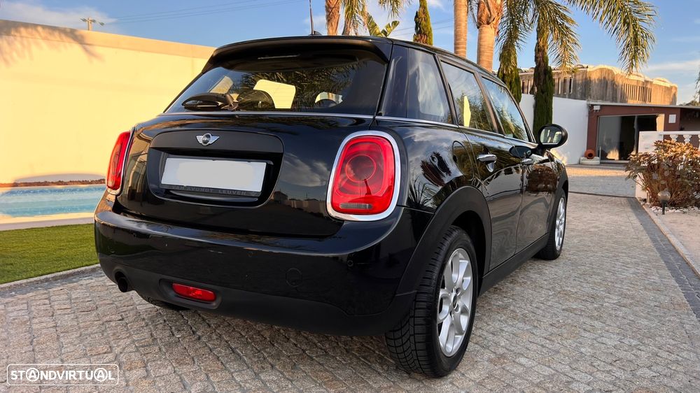 MINI 5 Portas Cooper D - 8