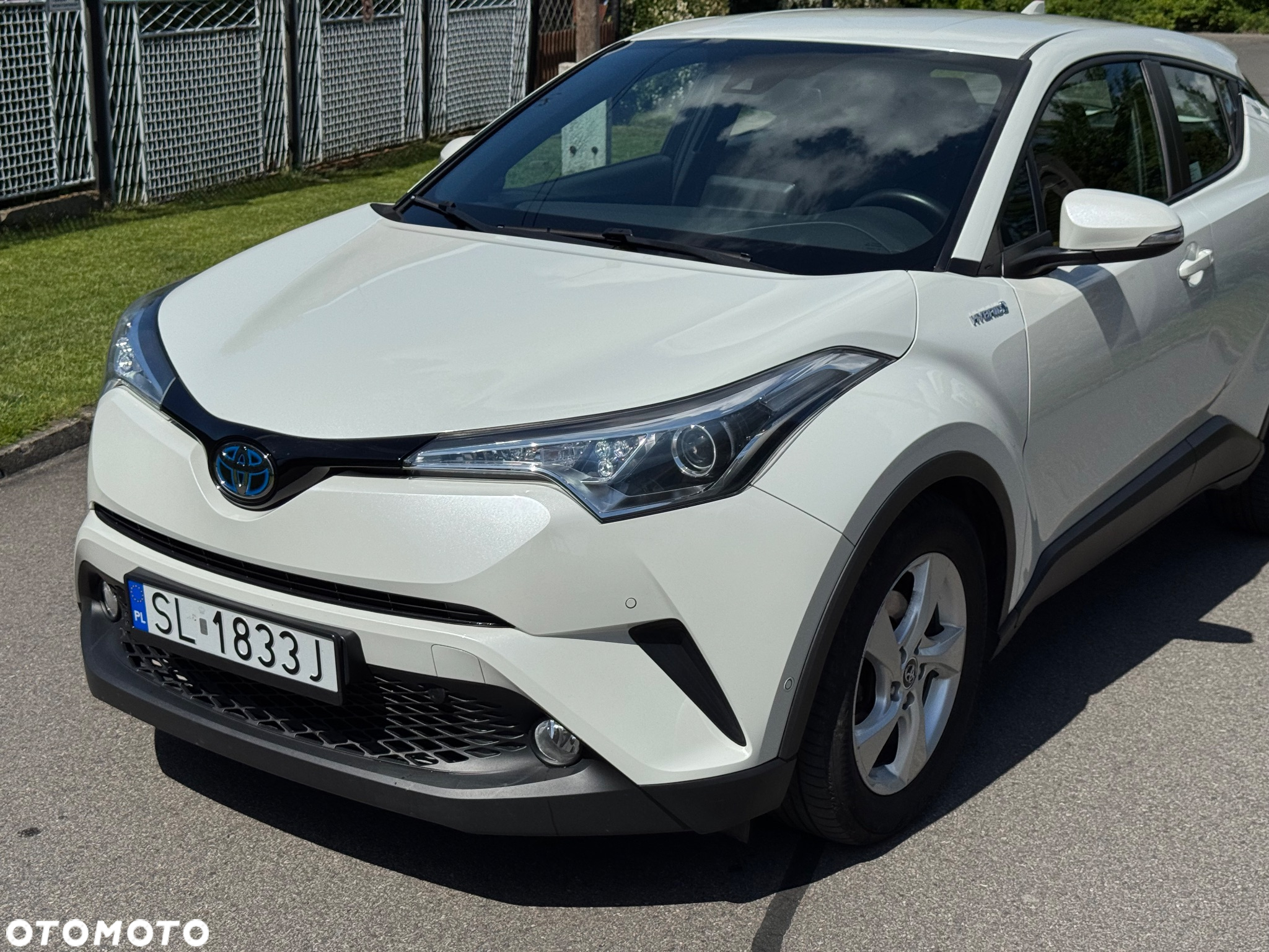 Toyota C-HR - 4