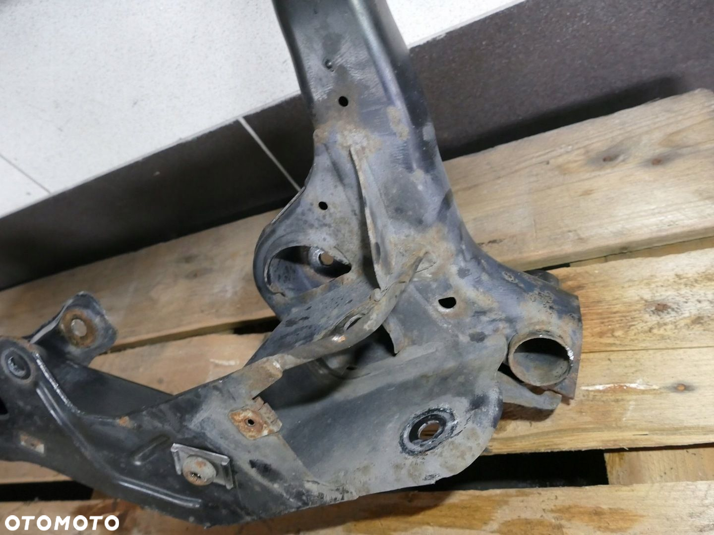 MERCEDES R171 3.5 V6 SANKI WÓZEK KOŁYSKA PRZÓD - 9