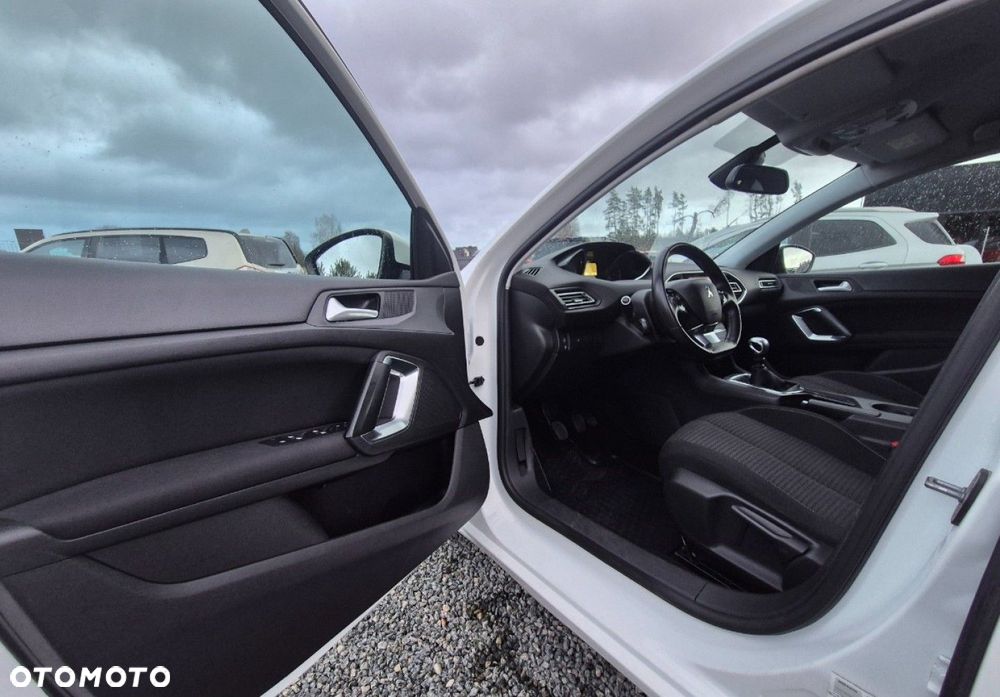 Peugeot 308 - 5