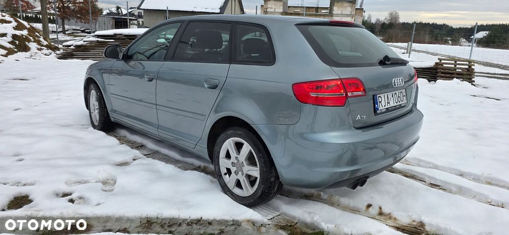 Audi A3 Sportback 1.4 TFSI Ambiente - 7