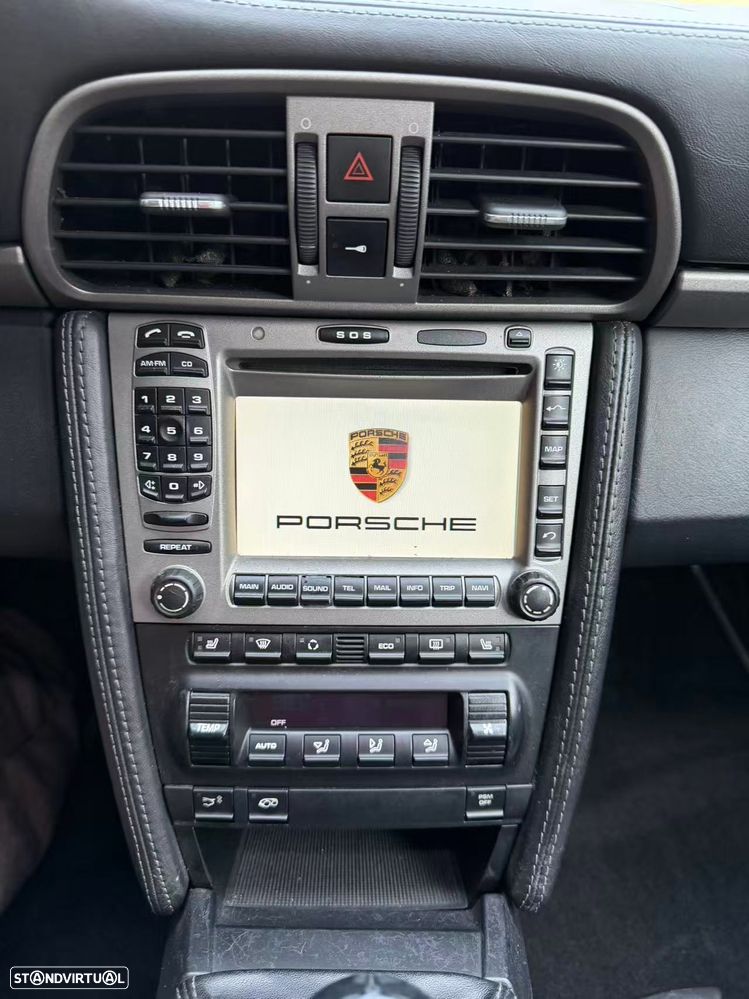 Porsche 911 (997) Carrera - 5