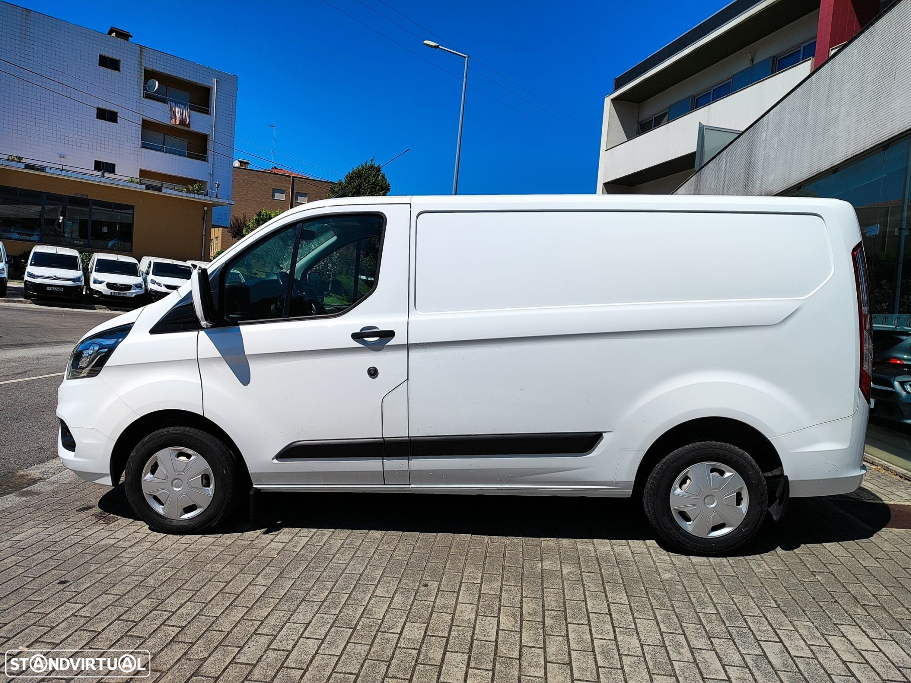Ford Transit Custom 280 L1 2.0 EcoBlue Trend - 4