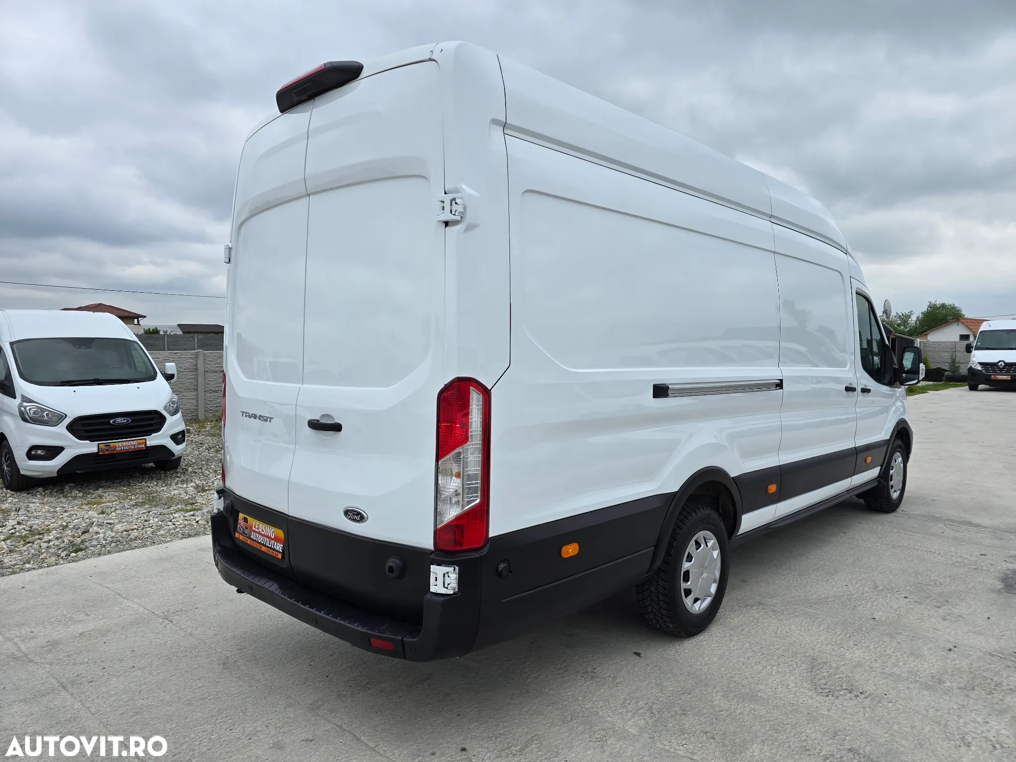 Ford New Transit L4H3 - 8