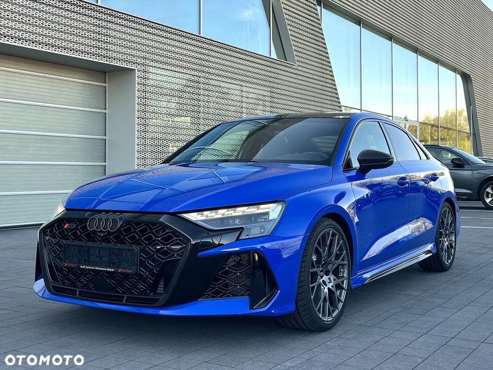 Audi RS3 Sportback - 1