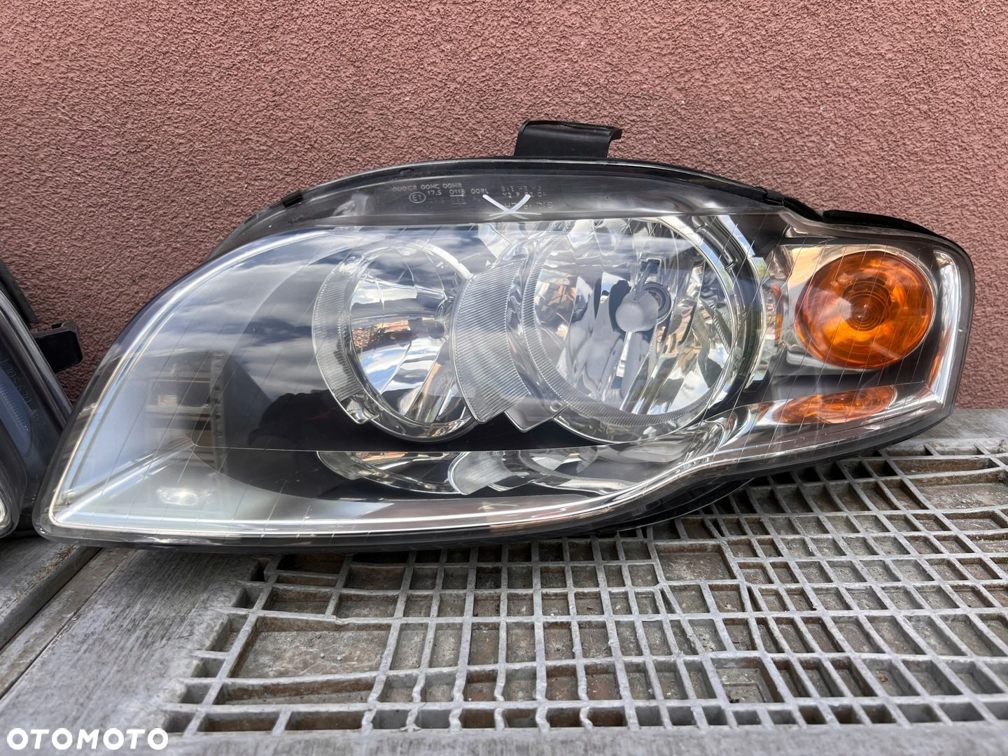 Lampy przednie AUDI A4 B7 ZWYKŁE KOMPLET EUROPA ORYGINALNE AL - 3