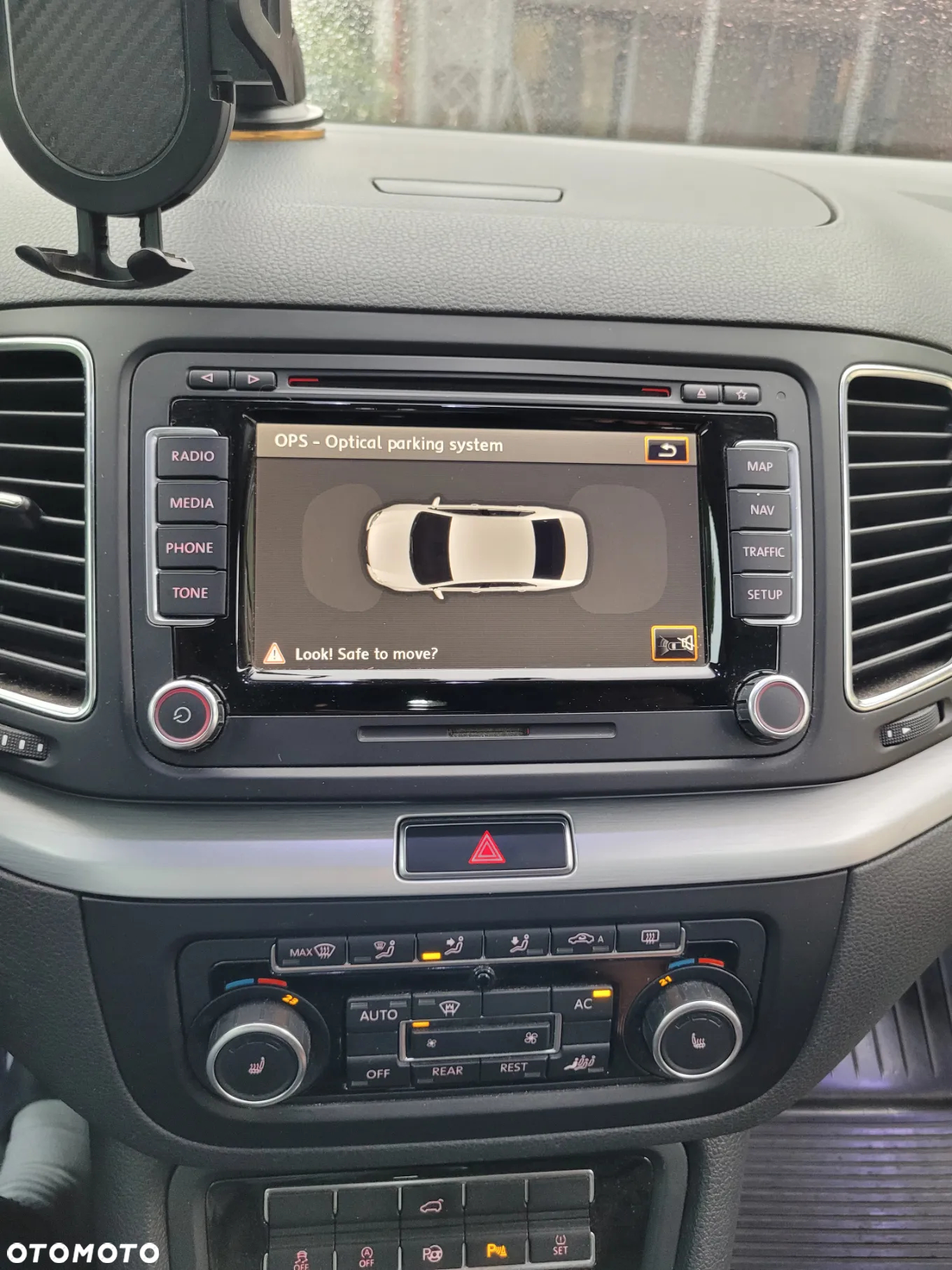 Volkswagen Sharan - 13