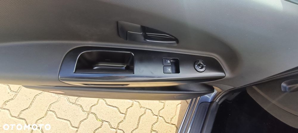 Volkswagen Golf 2.0 BlueTDI DSG Comfortline - 25