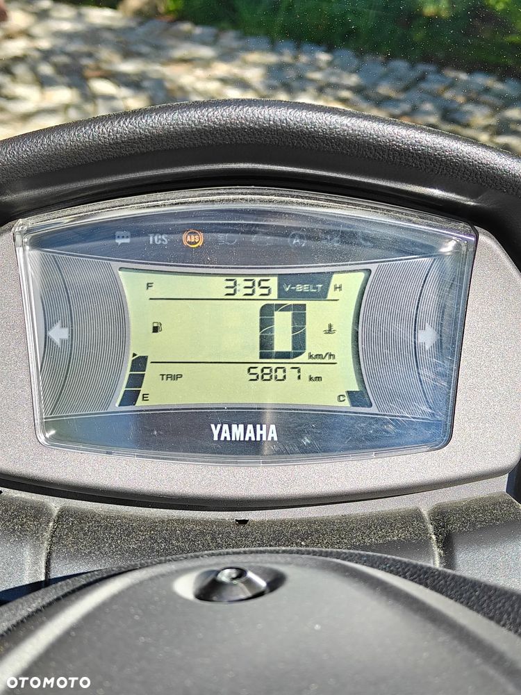 Yamaha NMAX - 7
