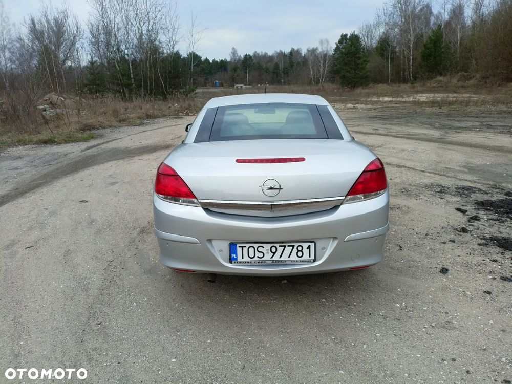 Opel Astra 1.8 Cosmo - 16