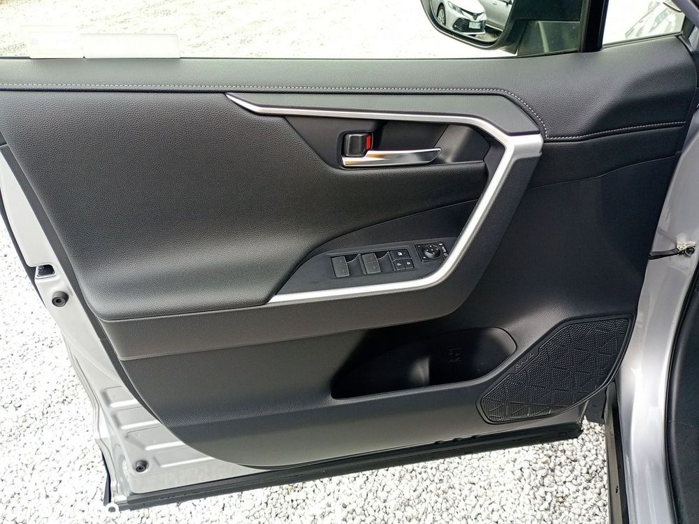 Toyota RAV4 - 20