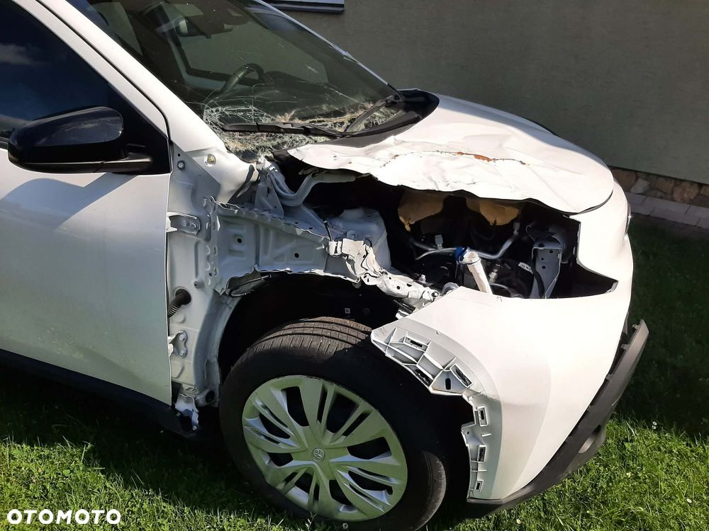 Toyota Aygo X Business Edition - 4