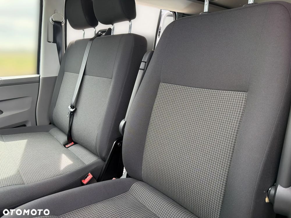 Volkswagen Transporter - 19