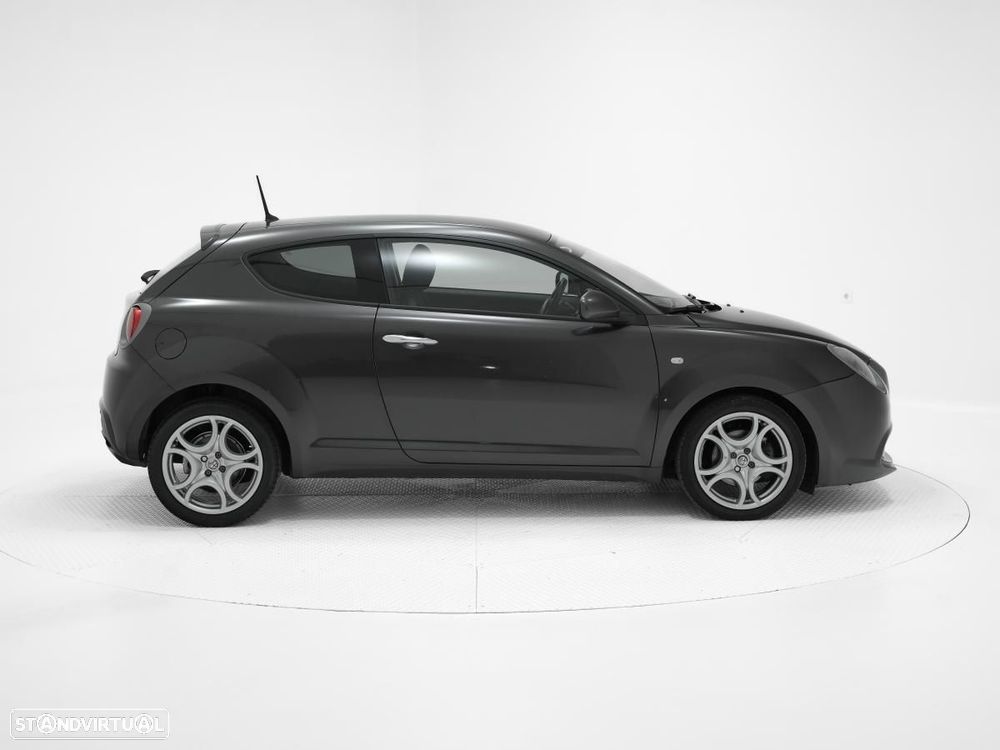 Alfa Romeo MiTo - 2