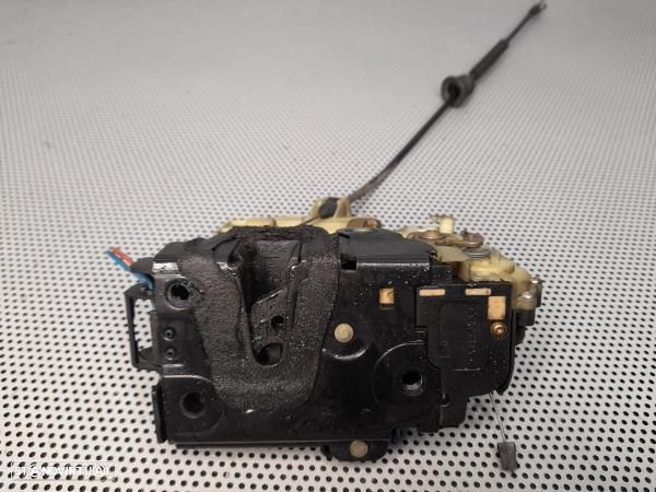 Fecho Porta Frente Dto Volkswagen Polo (9N_) - 4