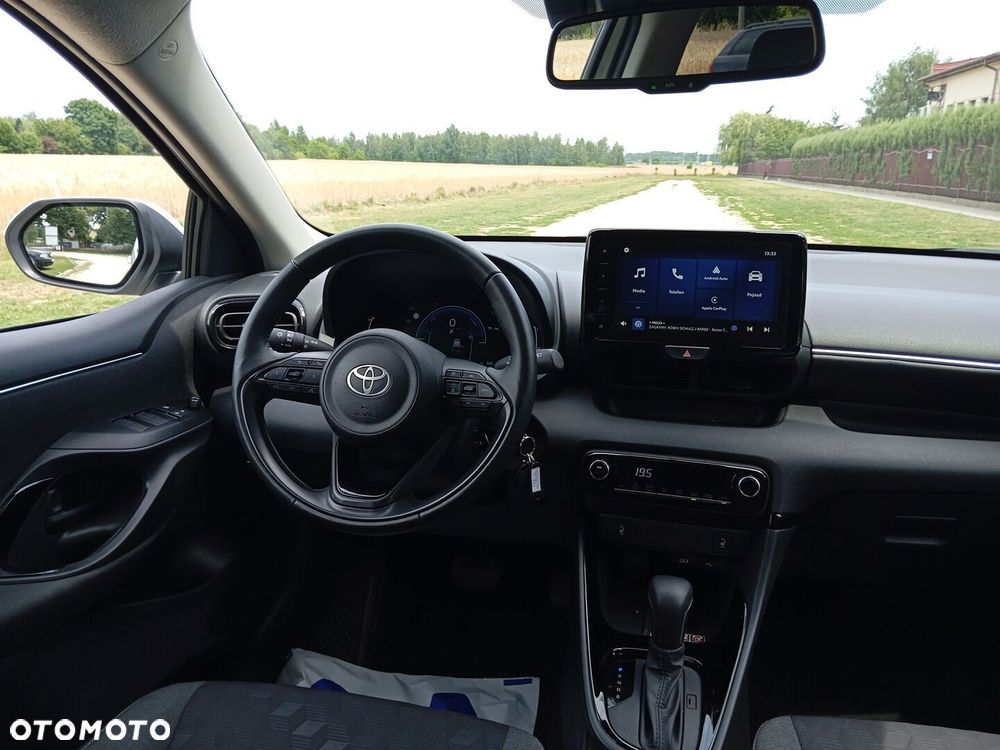 Toyota Yaris Hybrid 1.5 Style - 9