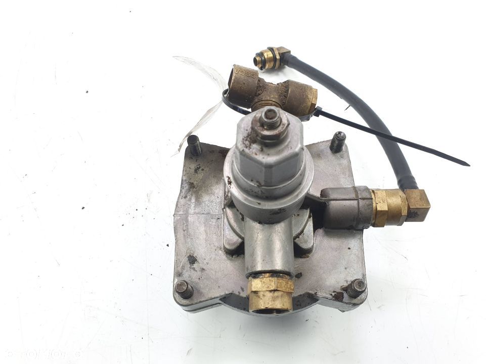 ZAWÓR POWIETRZA NEW HOLLAND 8870 A 471 200 008 7 - 4