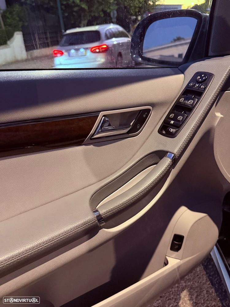Mercedes-Benz R 350 BlueTEC L 4Matic 7G-TRONIC DPF Grand Edition - 21