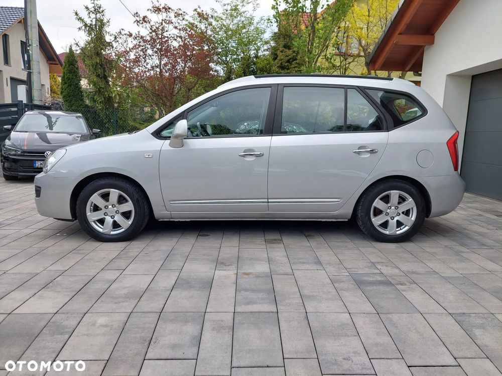 Kia Carens 2.0 CVVT EX - 2
