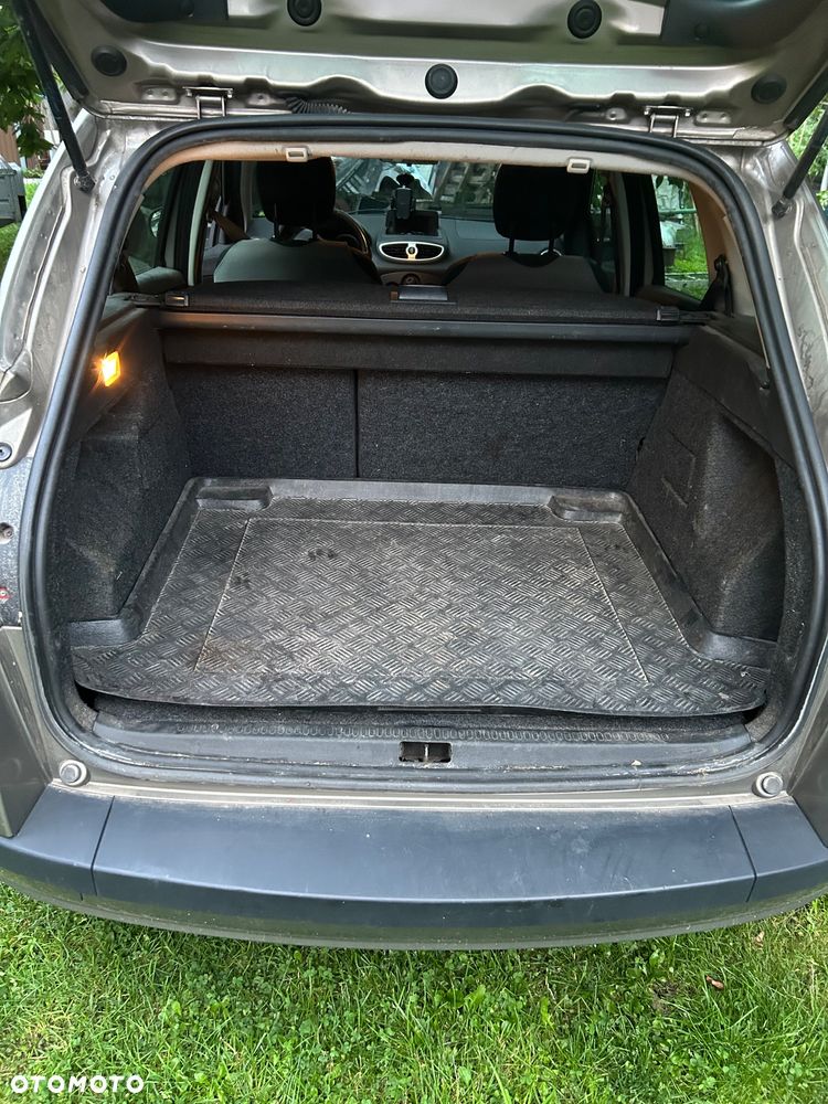 Renault Clio 1.2 16V Dwudziestka Euro5 - 5