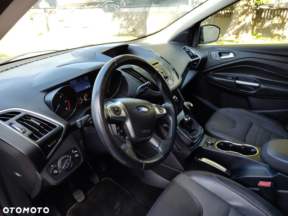 Ford Kuga 2.0 TDCi FWD Titanium - 10