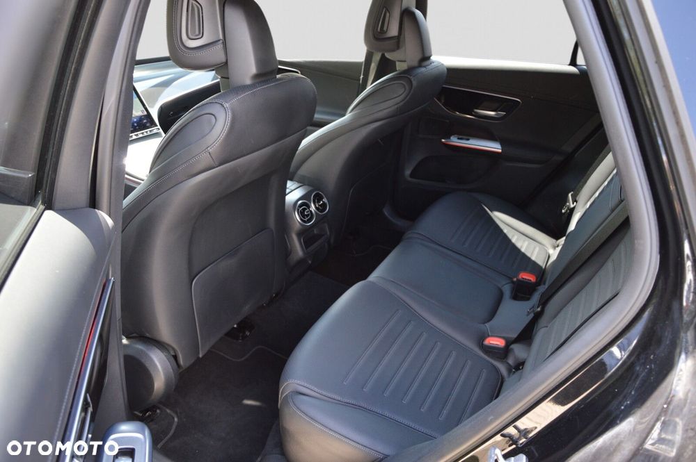 Mercedes-Benz GLC 220 d mHEV 4-Matic AMG Line - 17