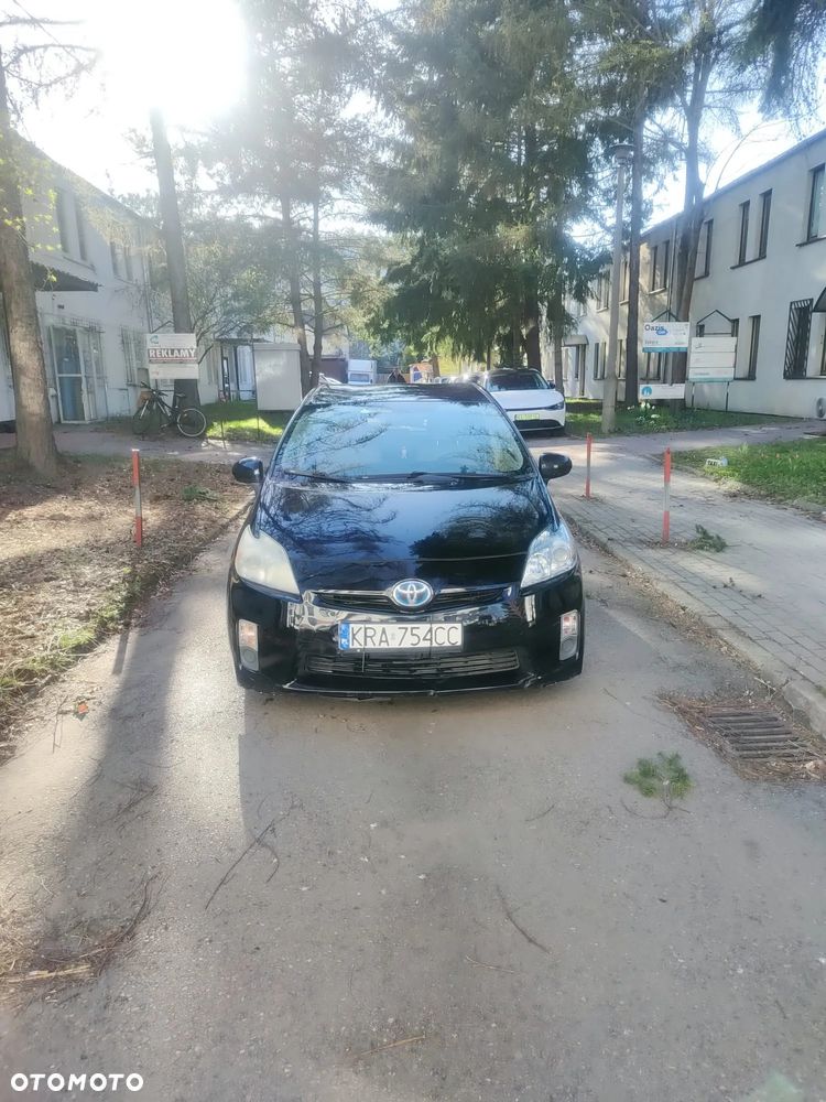 Toyota Prius 1.8 HSD Prestige - 2