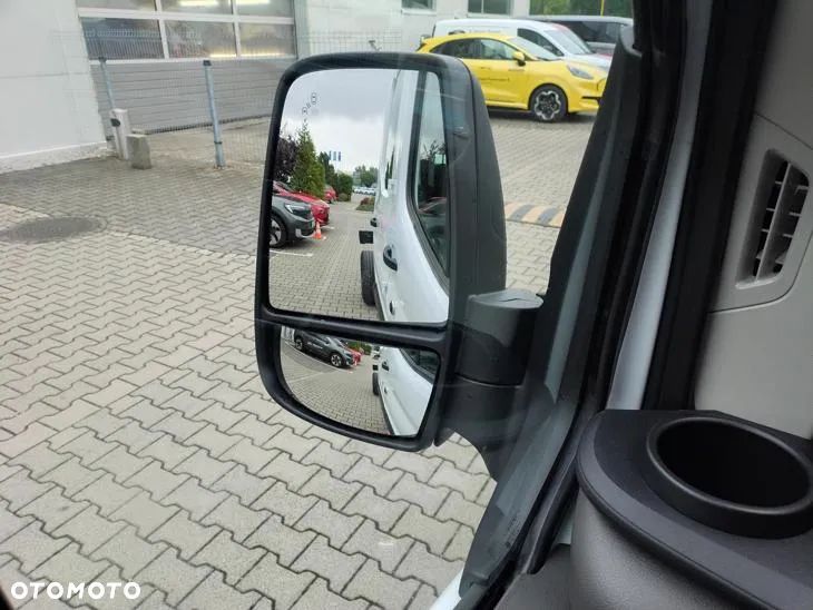 Ford Transit podwozie brygadowe L4 z WYWROTKĄ - 17