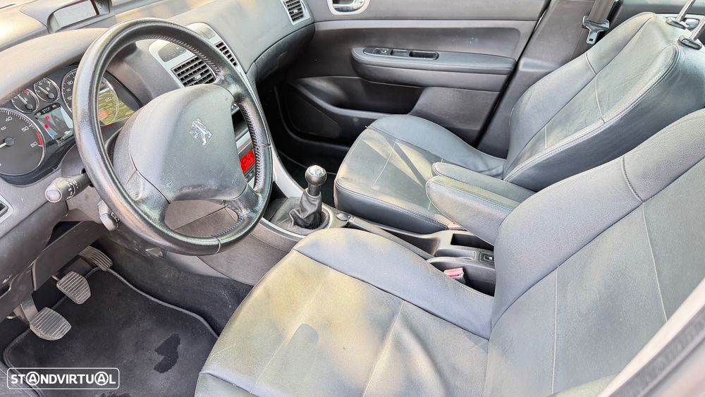 Peugeot 307 SW 1.6 HDi FAP Executive - 9