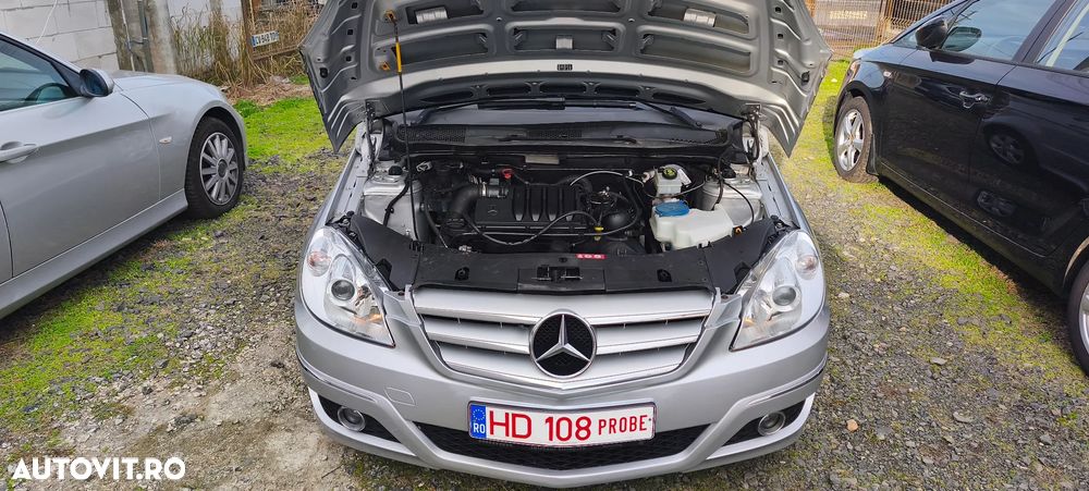 Mercedes-Benz B - 37