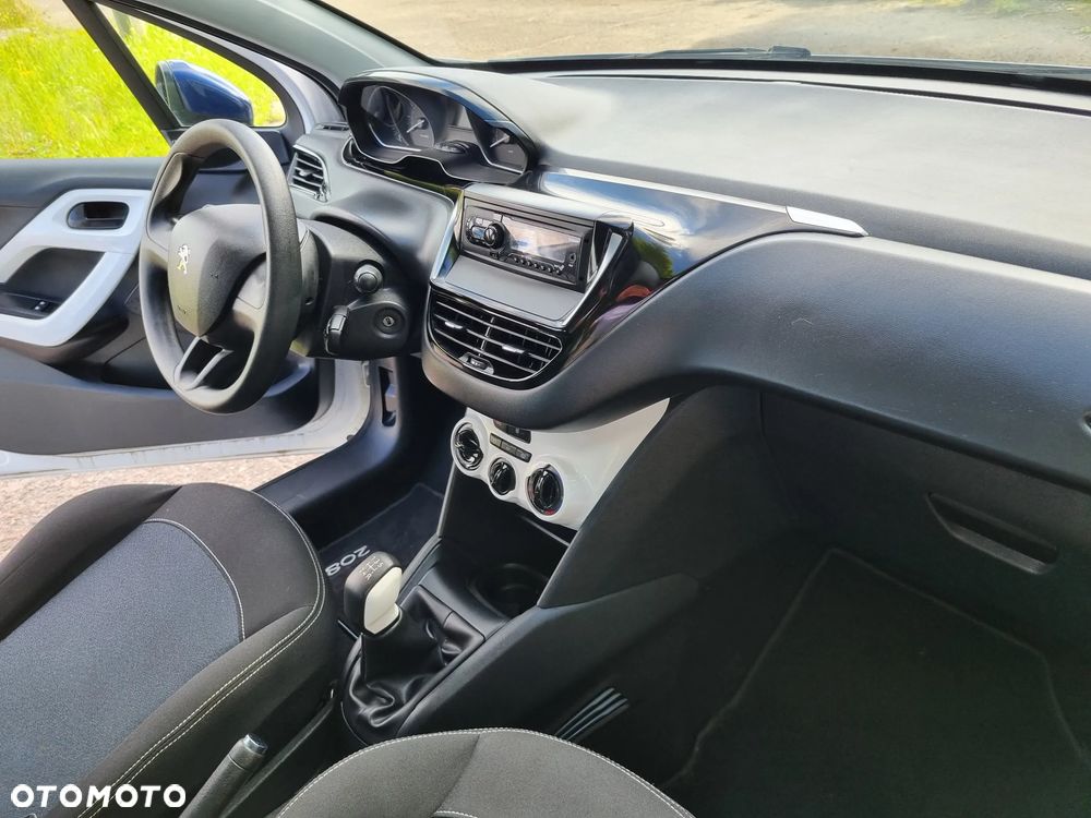 Peugeot 208 PureTech 68 Like - 15