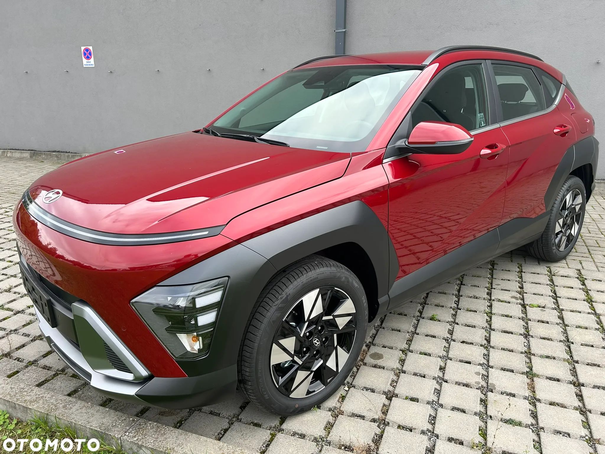 Hyundai Kona - 1