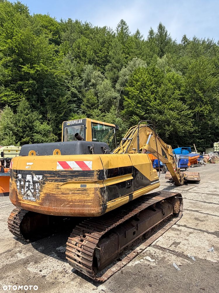 Caterpillar 318B - 11