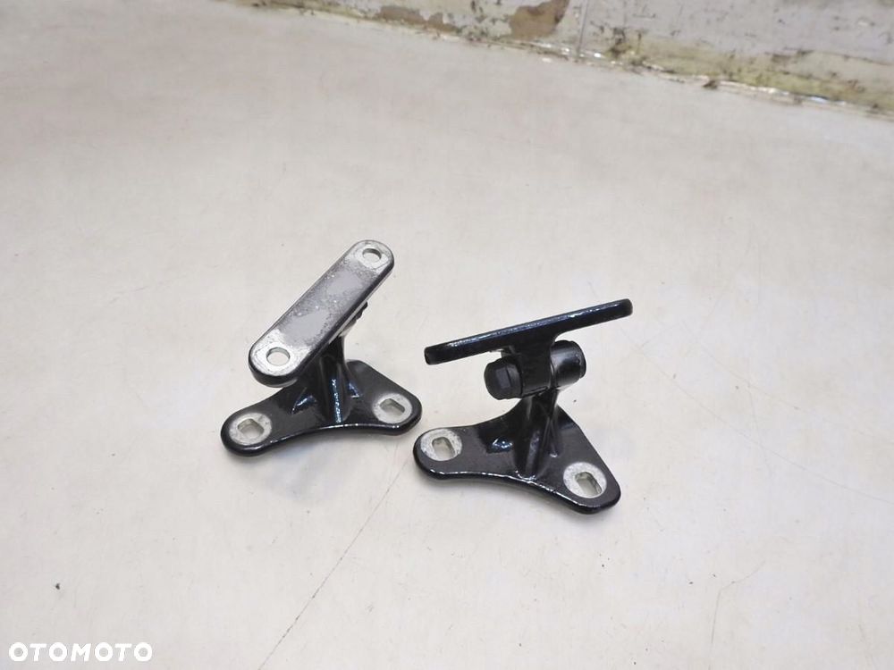 ZAWIAS ZAWIASY DRZWI PRAWY PRZÓD C197 MERCEDES W203 LIFT - 6