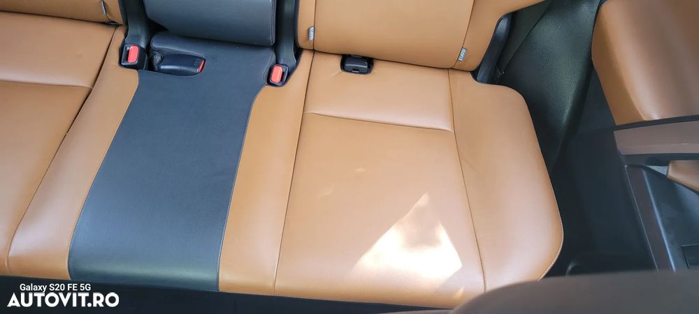 Toyota RAV4 2.5 VVT-i 4x4 Luxury - 30