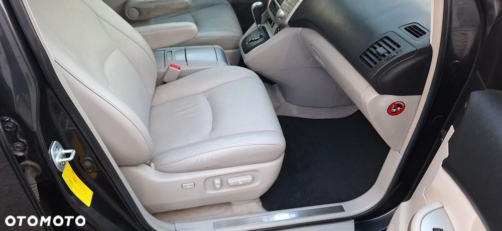 Lexus RX 400h (hybrid) - 12