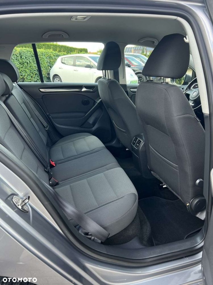 Volkswagen Golf - 5