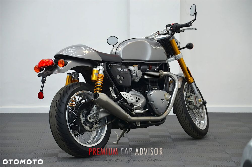 Triumph Thruxton - 10