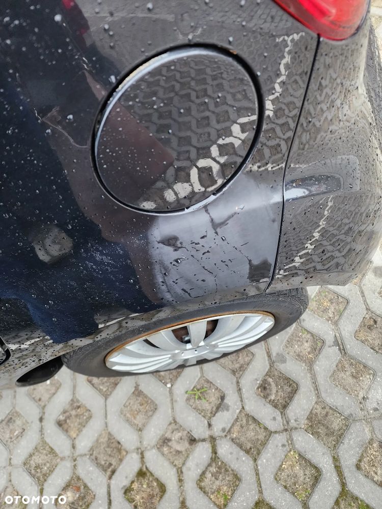 Suzuki Splash 1.0 Club - 4