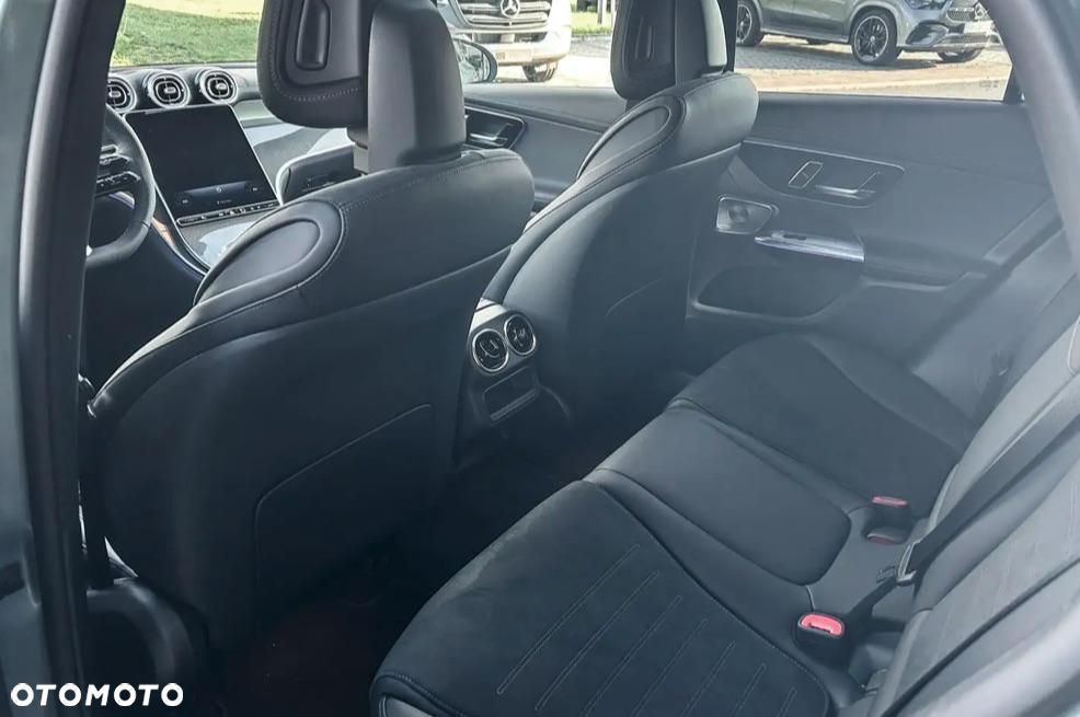 Mercedes-Benz GLC - 8