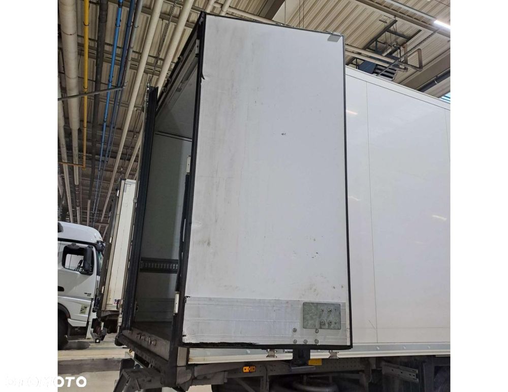 Schmitz Cargobull SKO FP 45 ThermoKing SLXi 300 - 7