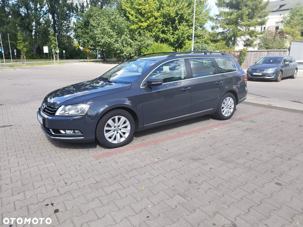 Volkswagen Passat Variant 2.0 TDI DSG BlueMotion Technology Comfortline - 1