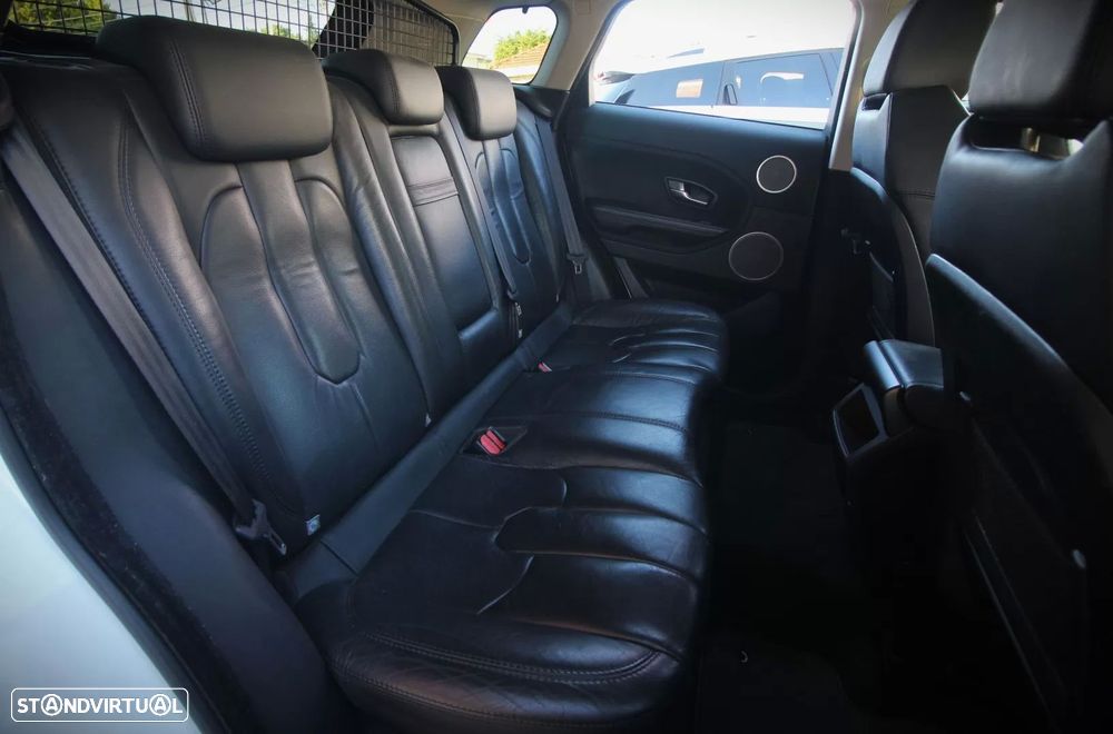 Land Rover Range Rover Evoque - 33