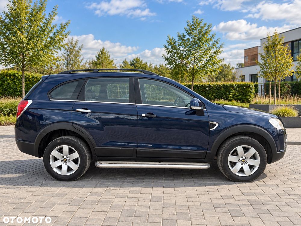 Chevrolet Captiva 2.0 4WD 7 Sitzer LT Exclusive - 6