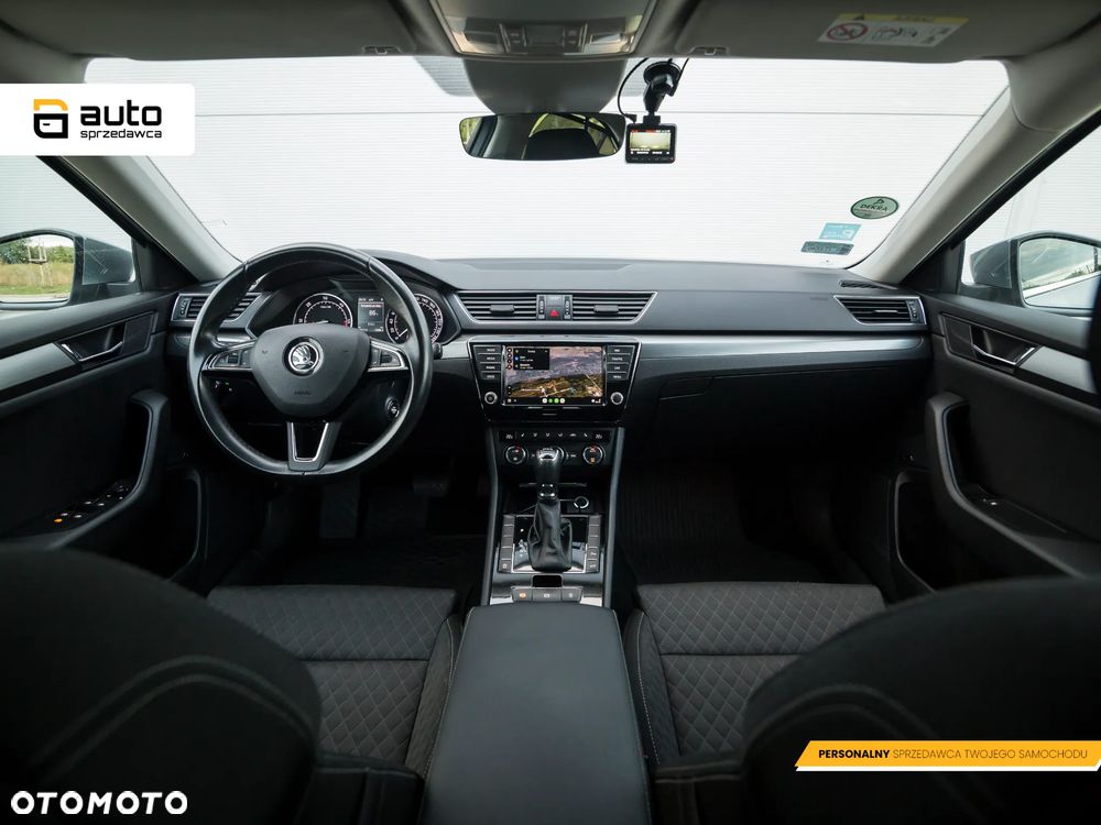 Skoda Superb 2.0 TDI Style DSG - 29