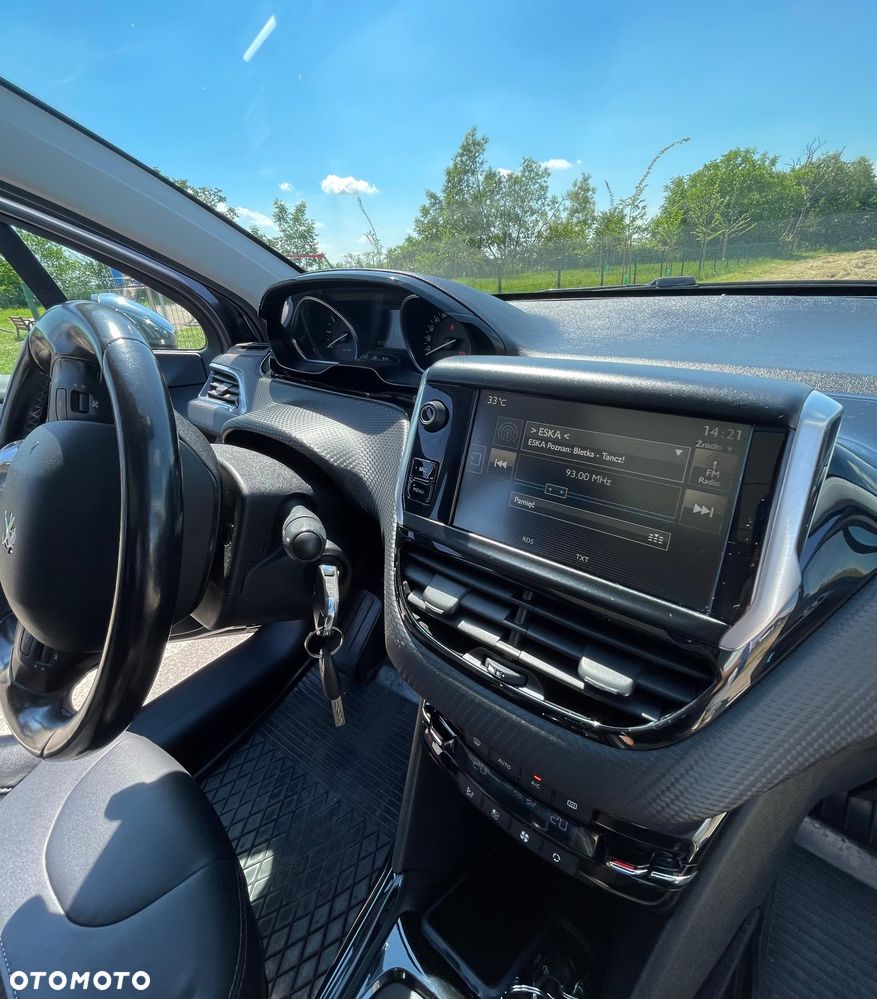 Peugeot 2008 1.2 Pure Tech GPF Crossway S&S - 17