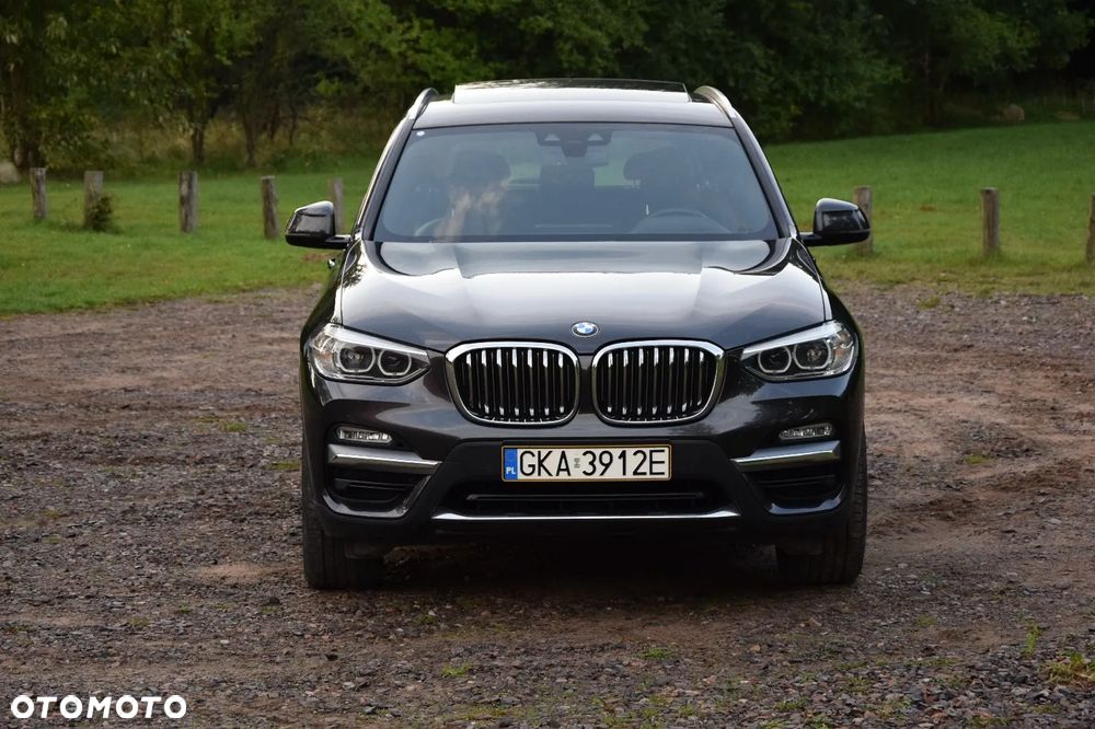 BMW X3 xDrive25d Luxury Line - 9